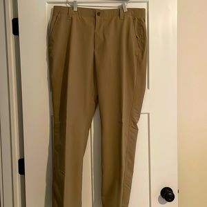 Under Armour Golf!!!  38x32